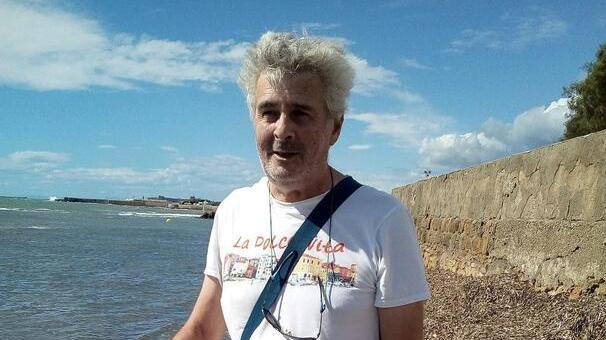 Livorno dà l’ultimo saluto a Roberto Malfatti, artista prestato all